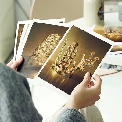 Gyeongju Gold Crown Postcard Series - National Gyeongju Museum Special Product (Collaboration with Photographer Koo Bohn-chang)