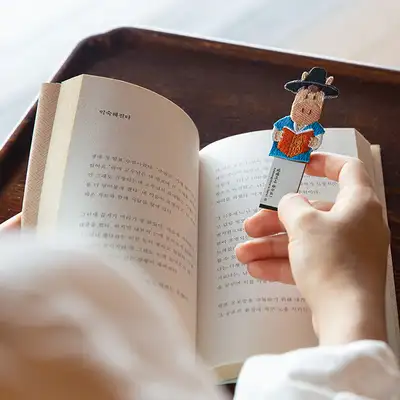 Secret Royal Inspector Embroidered Magnetic Bookmark <2025 Muse Contest Selection>
