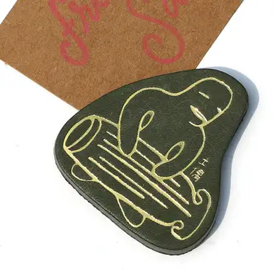 Silla Terracotta Musician Magnet