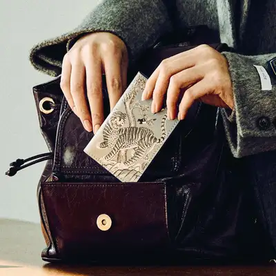 Card Wallet (Tigers and Magpies) - National Museum of Korea Special Edition