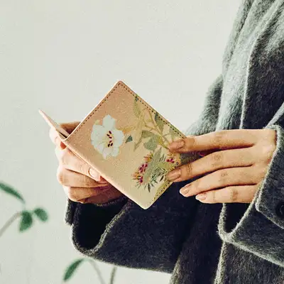 Card Wallet (Lily) - National Museum of Korea Signature Product