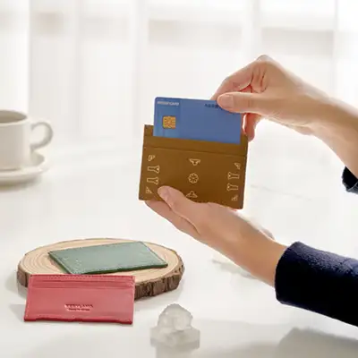 Jeonju Half-Folded Card Wallet - National Jeonju Museum Specialty Product