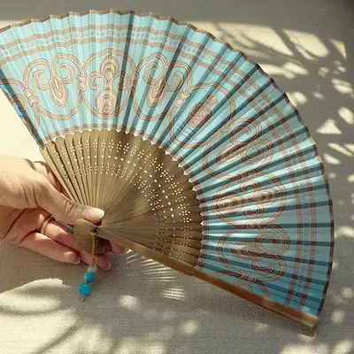 Fabric Fan (Sally Yeo-Ho)