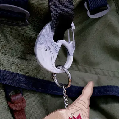 Elephant Carabiner (Black/White) <Amazing Thailand: Thai Art Masterpieces Exhibition>