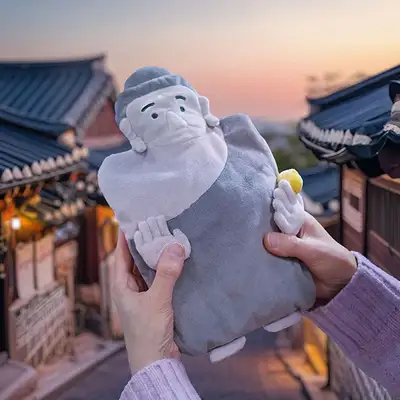 Bhaisajyaguru Heating Pad Doll – National Gyeongju Museum Exclusive Product