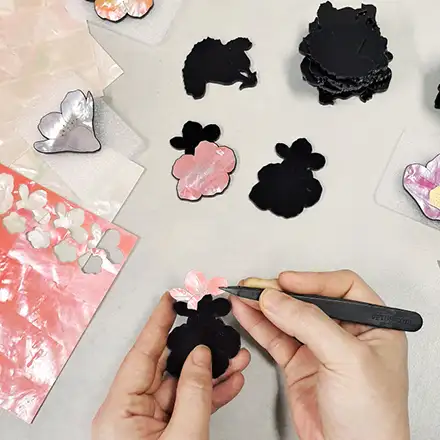 Mother-of-Pearl Lacquerware Magnet — 3