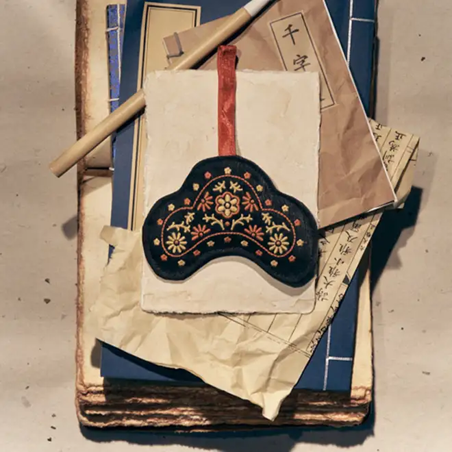 Fabric Sachet x Taylor Cents — 4