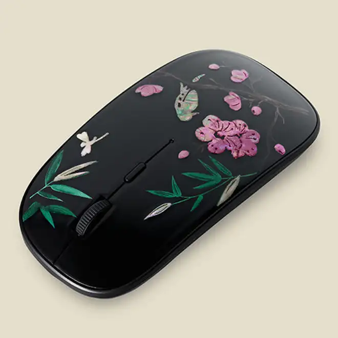 Silver Inlay and Mother-of-Pearl Wireless Mouse (Black) — 1