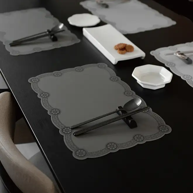 Tile-Pattern Silicone Table Mat — 2