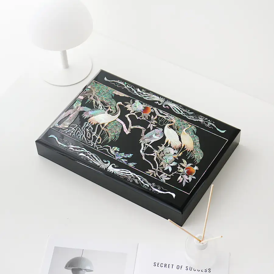 高級螺鈿漆器 原貝 貝殻箱 書類箱 松鶴 03 — 2