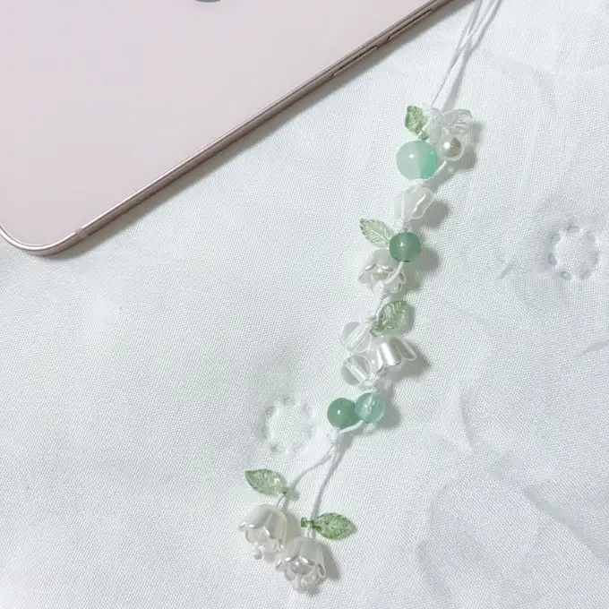 소피유 铃兰花钥匙圈
