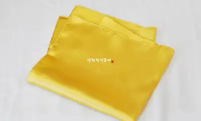 綢緞包袱巾