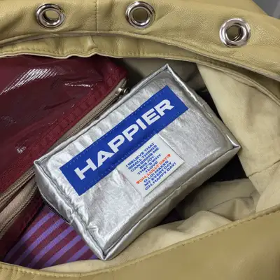 ミニバッグに入る化粧品ポーチにぴったり!👛