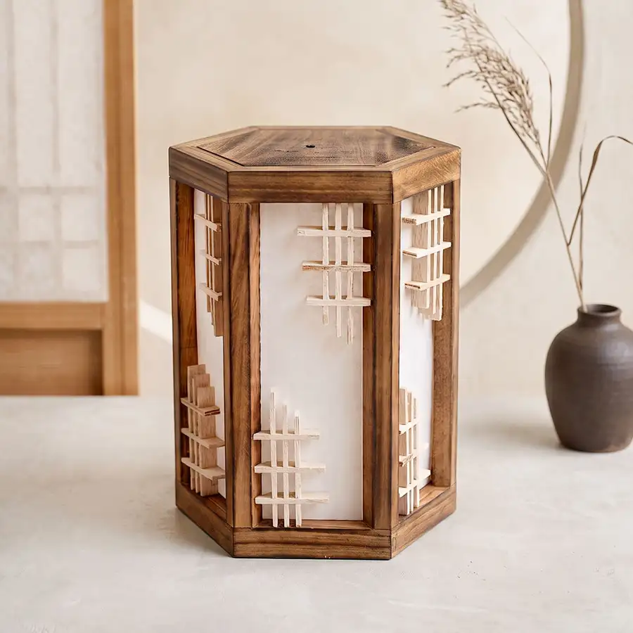 Traditional Lattice Window Hexagonal Lamp Shade — 3