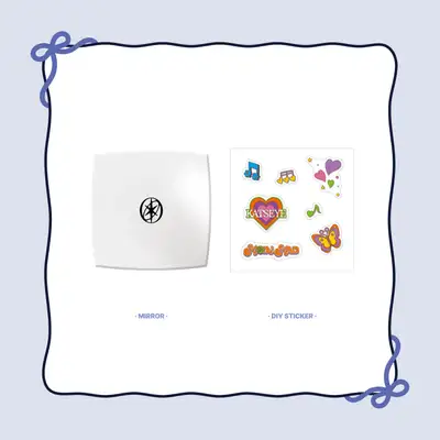 KATSEYE - 2026 SEASON'S GREETINGS MD [HOLIDAY HOUSE] 04. DIY Mirror