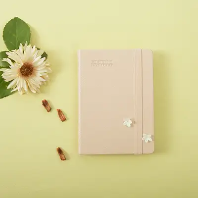 The notebook First edition [B7]