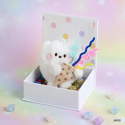 BT21 minini ぬいぐるみキーリング [サプライズ] - RJ