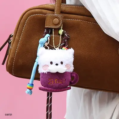 BT21 minini ぬいぐるみキーリング [ラテ] - アールジェイ(RJ)
