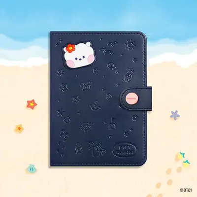 BT21 minini レザーパッチ パスポートカバー [バカンス] - アルジェイ(RJ)