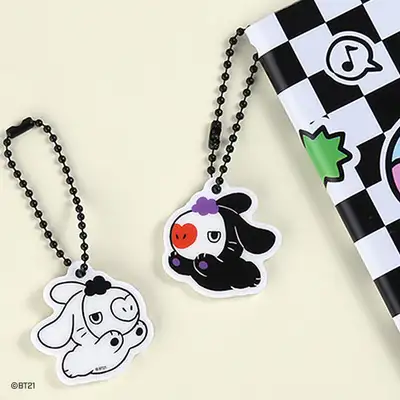 BT21 アクリル シンプル キーリング [BLACK RABBIT]- MANG