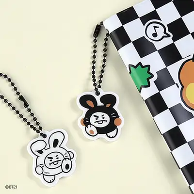 BT21 アクリル シンプル キーリング [BLACK RABBIT]- シューキ(SHOOKY)