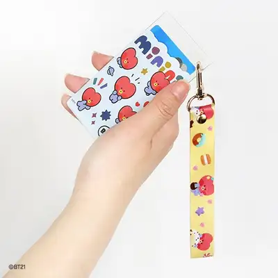 BT21ハンドストラップ [スウィーティ]- タタ(TATA)