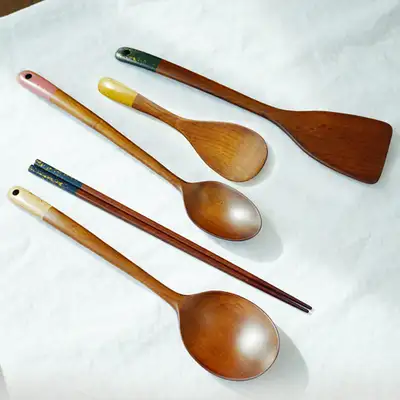 Geumsugangsang Lacquered Wood Cooking Utensil Set 32 - 5 Piece Set