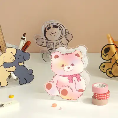 Friends亚克力笔筒