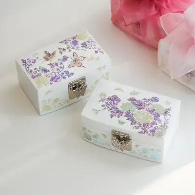 Najeon Chilgi Korea - White Front-Rolling Mother-of-Pearl Jewelry Box 14cm with Traditional Korean Culture Beauty