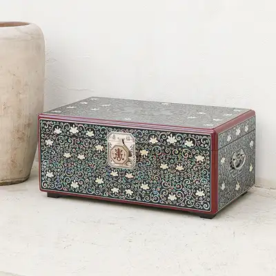 Lacquerware Korea Traditional Mother-of-Pearl Inlaid Lacquer Chest with Crane and Auspicious Patterns Extra Large Size 60cm