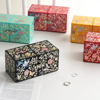 Mother-of-Pearl Lacquerware Korea - Vivid Vine Butterfly Mini Shell Box