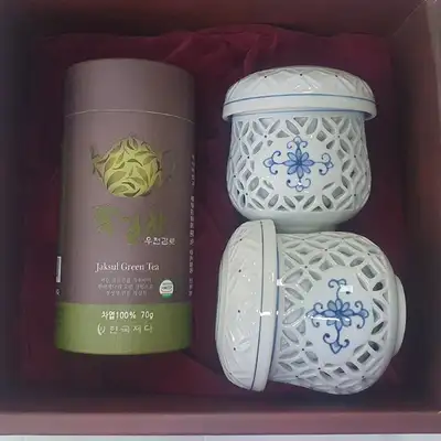 绿茶雨前甘露夫妇茶具套装-青花透雕茶杯礼盒