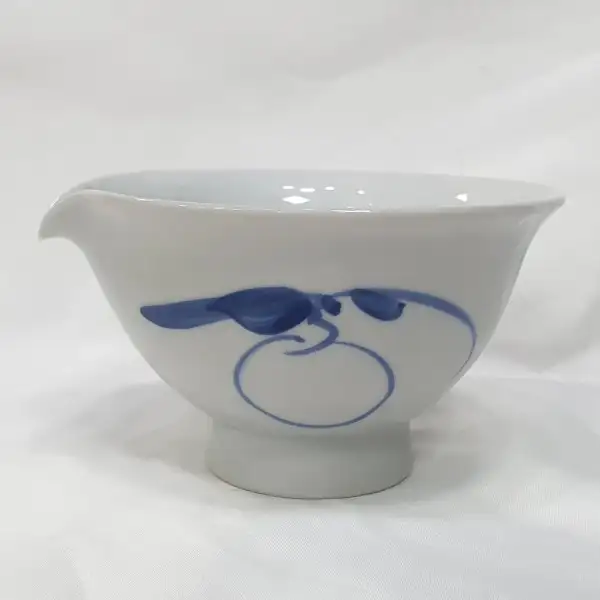 青花白瓷熟瓯 美山 金善植 水式力茶碗 茶道用 抹茶 茶碗