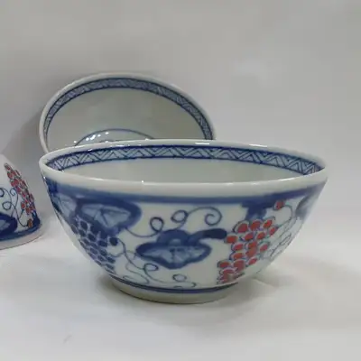 高级青花白瓷茶杯 葡萄纹