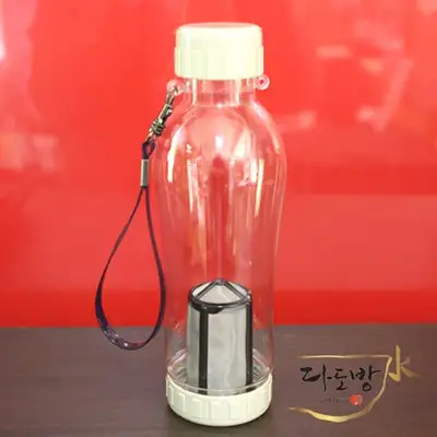 Travel Buddy Portable Tea Infuser 580cc (Medium) - Authentic Taiwan Xingdongbei Tea Bottle PC-501 Baoribei