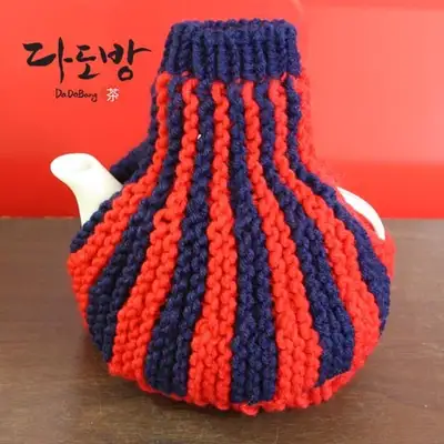 Hand-Knit Tea Cozy with Large Needles - Limited Edition