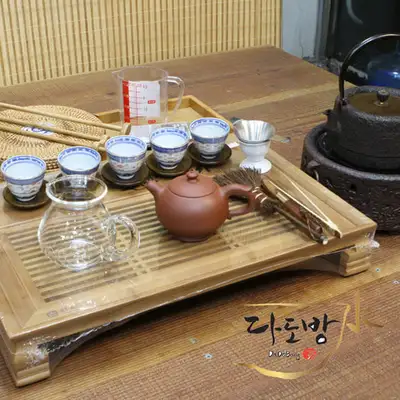普洱茶茶具五人套裝 新21號/竹製茶盤(大)/宜興茶杯等