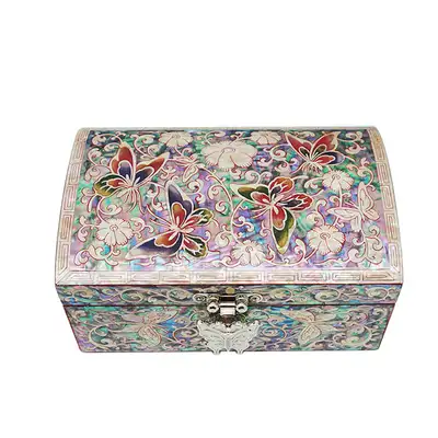 Haejuk Box with Butterfly in Red