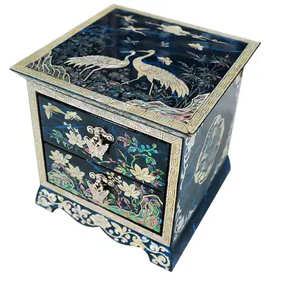 Diagonal Two-Drawer Jewelry Box with Pine and Crane Motif (Blue)