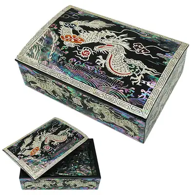 Separated Color and Black Lacquered Business Card Case Medium