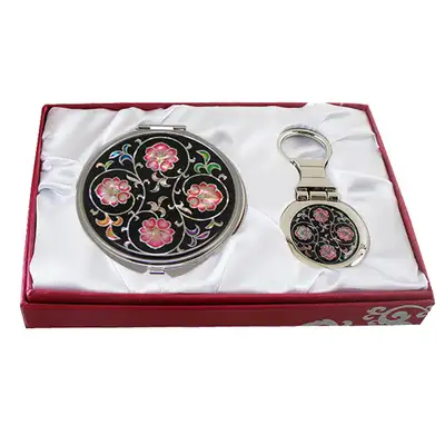 Mother-of-Pearl Mirror Keyring Set of 2 - Scrolling Flower Pattern