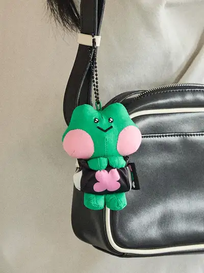 Minini x DROPDROPDROP Renini Delivery Bag Costume Plush Keyring