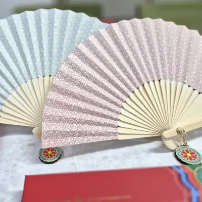 Gyeonggi-jeon Baeryegak Dancheong Pattern Hanji Fan