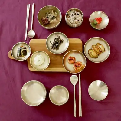 Myungsung Yugi Bangjja Yugi Royal Court 2-Person Bansang Set Home Set Bangjja Yugi Bowl Engagement Gift Set