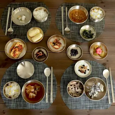Myeongseong Brass Ware Turtle Patterned 4-Person Bansang Tableware Set Home Set Wedding Gift