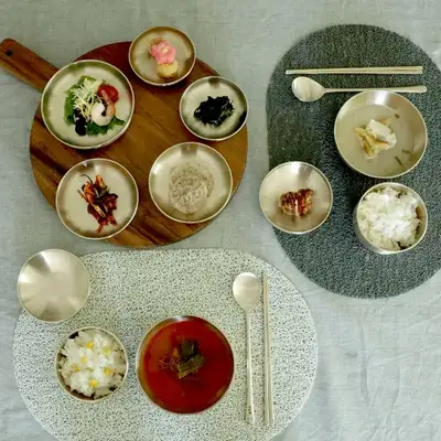 Myeongseong Bangja Brass Vessels 2-Person Bansang Dinner Set with Longevity Character Pattern - Engagement Gift