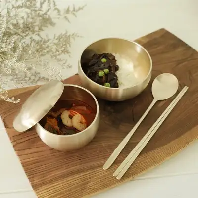 Myeongseong Yugi Bangjja Sinyok Tableware 1-Person Set (Includes Utensils) Yugi Bowl Set Single Tray Table
