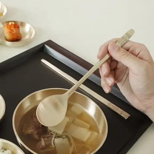 Myeongseong Bangjja Tortoise Brass Spoon and Chopstick Set for 5 - Premium Gift Set — 3