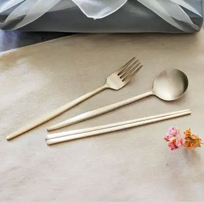 Myeongseong Yugi Round Moon Children's Spoon Fork Set Bangja with Engraving
