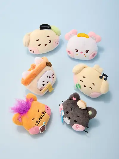 NCT WISH Wishnini House Figure Badge